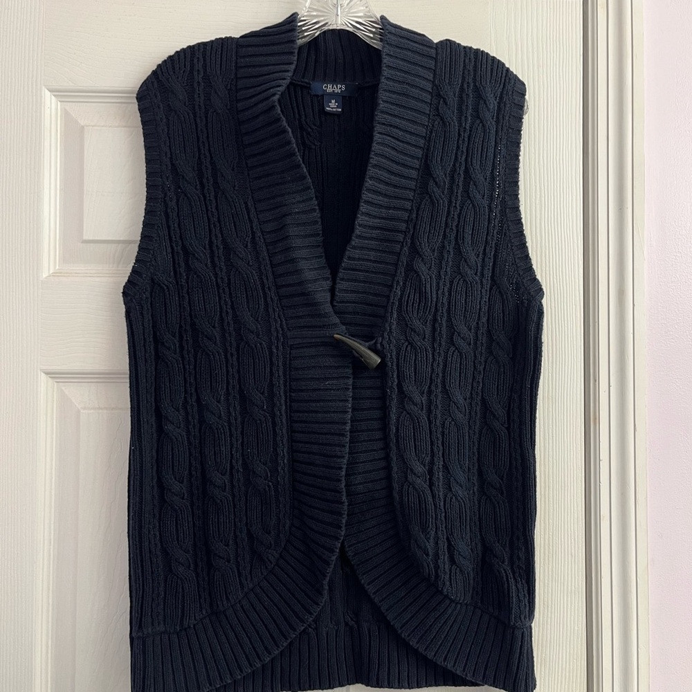 Chaps Men’s Navy Blue Cable Knit Sweater Vest With Toggle Clasp Size M